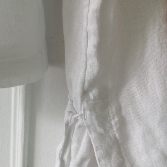 Isaac Mizrahi White Blouse - Picture 5 of 6